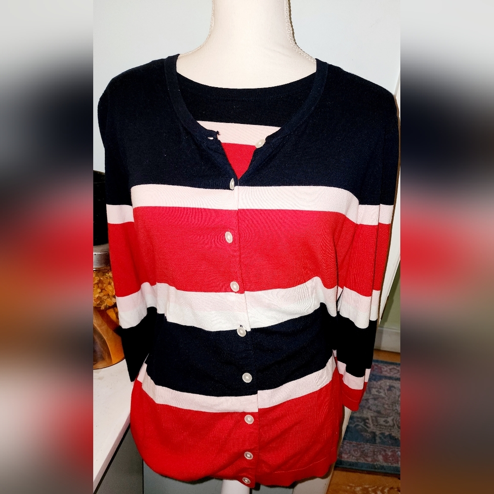 TALBOTS SWEATER TWIN SET